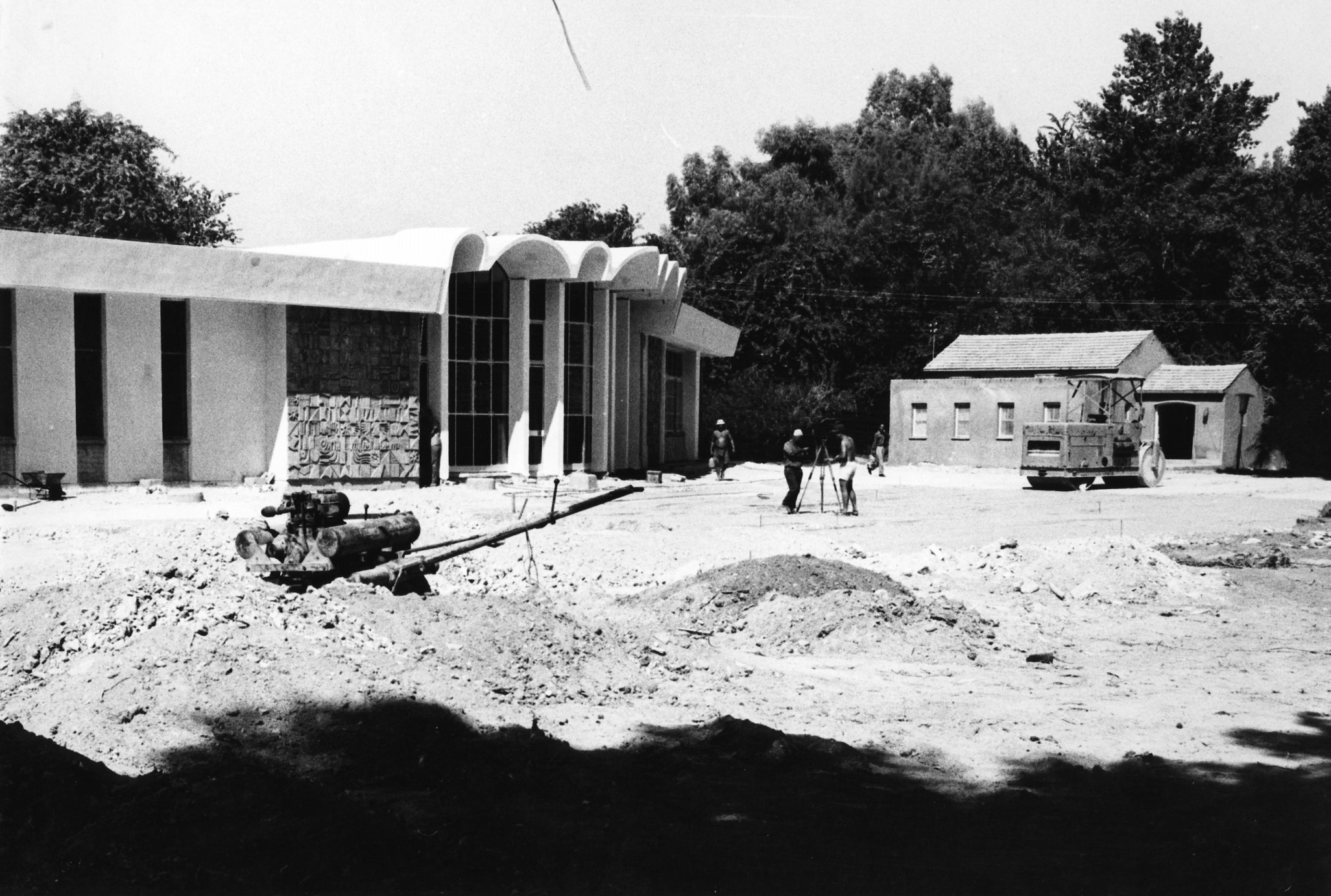 סיום בניית חדר האוכל הנוכחי, קיבוץ שער הגולן, 1968